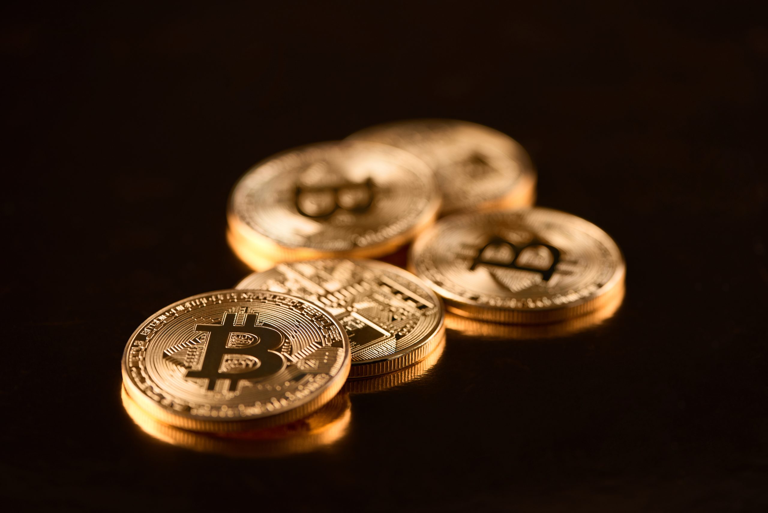 stack-of-golden-bitcoins-as-world-main-cryptocurre-2023-11-27-05-36-47-utc